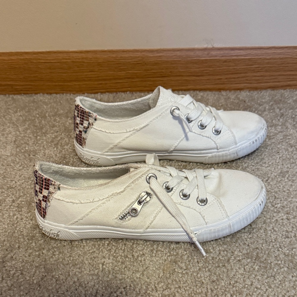Blowfish Malibu Women's White Sneakers